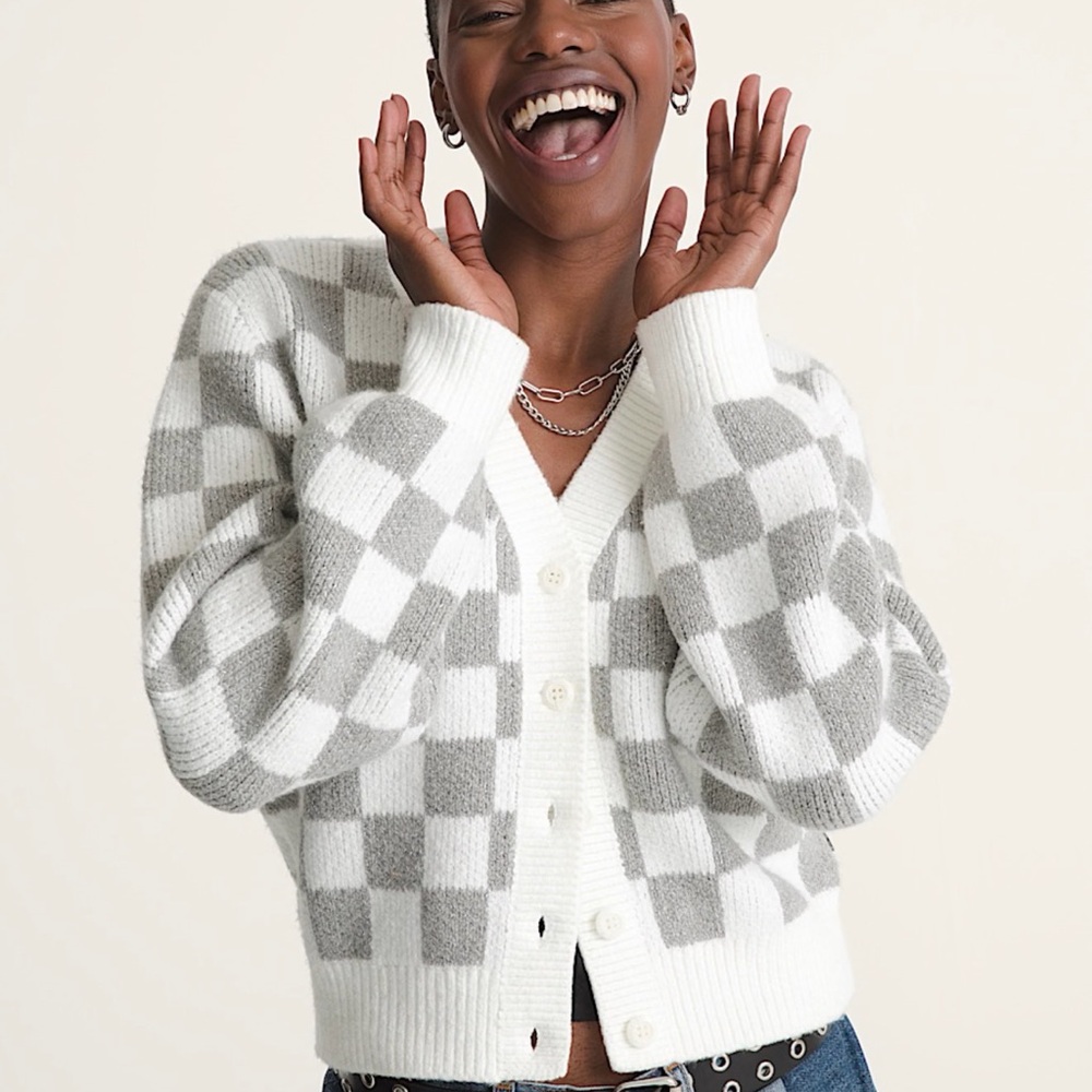 Women’s Vans Evelyn Checkered Cardigan Gray and White Sz Large